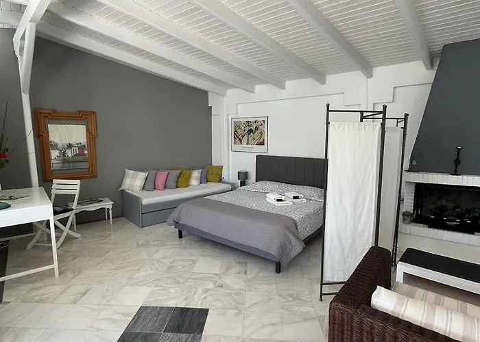 Luxury Loft In !!! * פורטו הלי